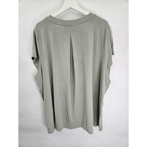 Athleta Women Size 2X Green Sage Box Top Relaxed Athletic Homecore Tunic Tee - Picture 2 of 5